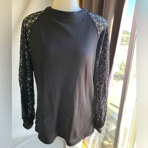 Black long sleeve size small